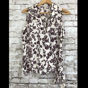 Ann Taylor LOFT Sleeveless Blouse Floral